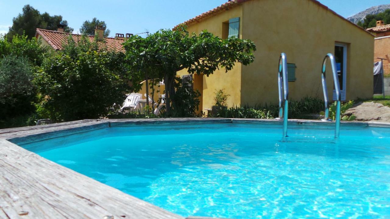 Sainte Victoire Le Cabanon Villa Puyloubier ภายนอก รูปภาพ